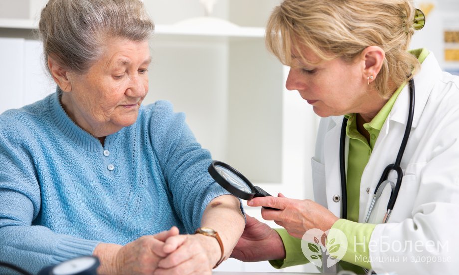 Дерматолог – специалист по диагностике, профилактике и лечению болезней кожи, ногтей, волос и слизистой