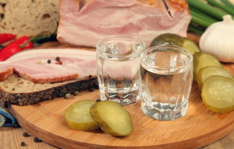 11 продуктов, которые нельзя смешивать с алкоголем