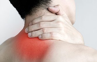 Травмы шейного отдела: какие обследования назначают врачи